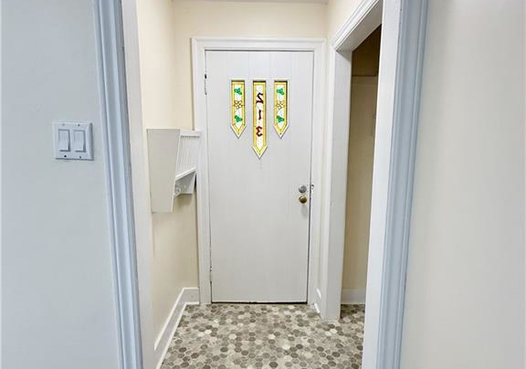 648-wallace-street-chatham-kent-ontario-x12438503