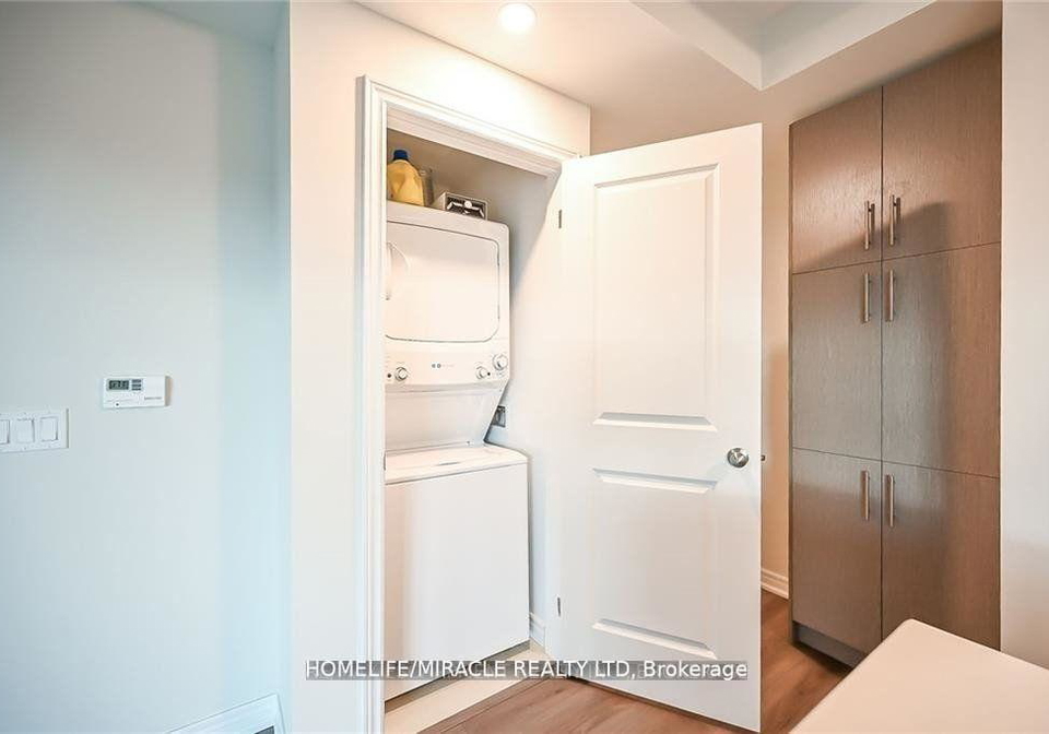 2750-king-street-e-hamilton-ontario-x12438580