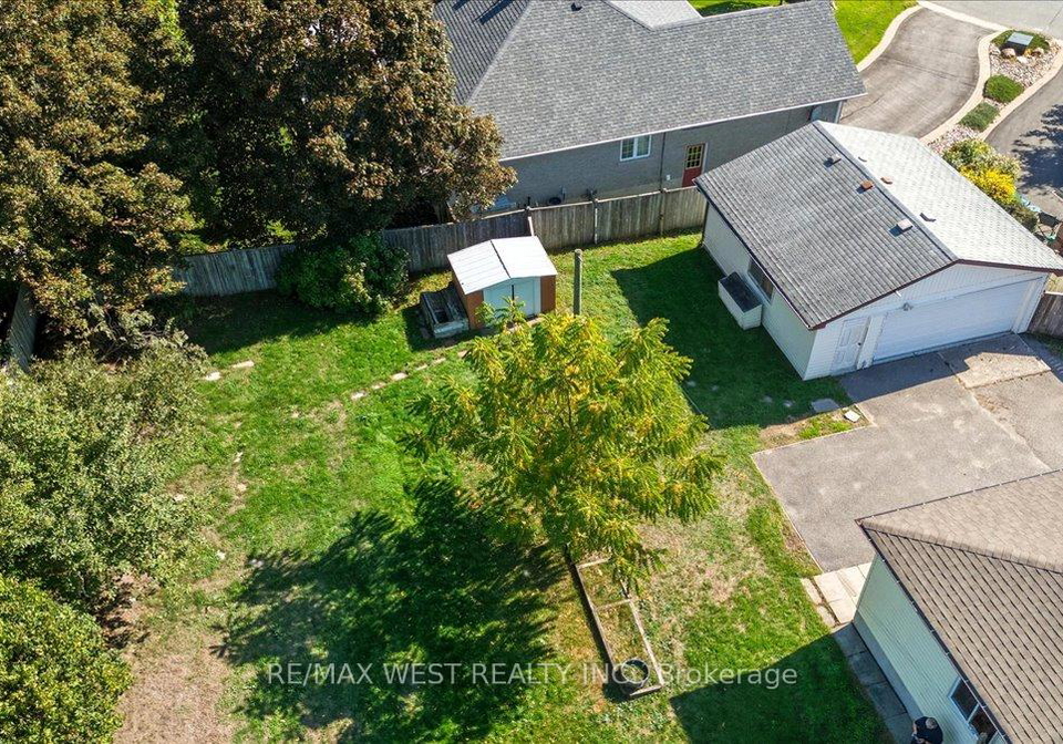 816-brealey-drive-peterborough-ontario-x12438620
