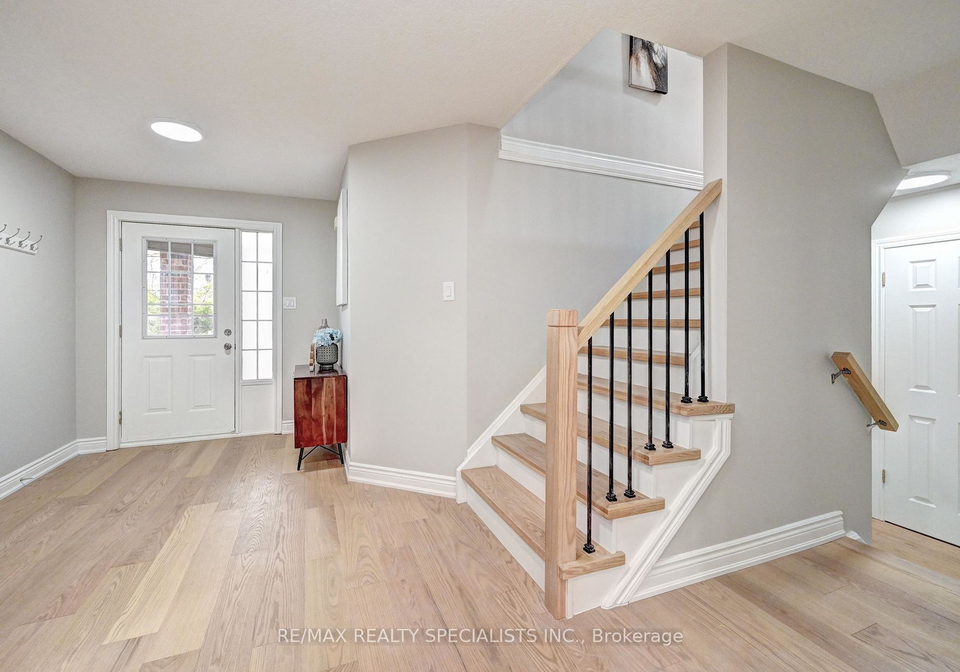 42-bridleridge-street-kitchener-ontario-x12438678