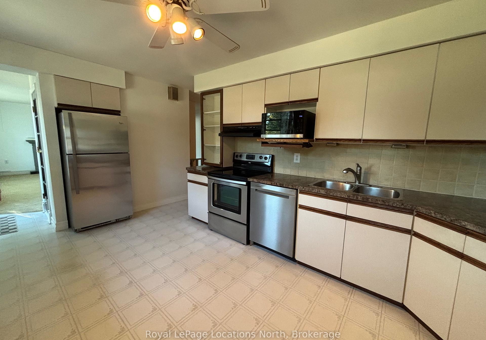 420-grandview-drive-meaford-ontario-x12438722