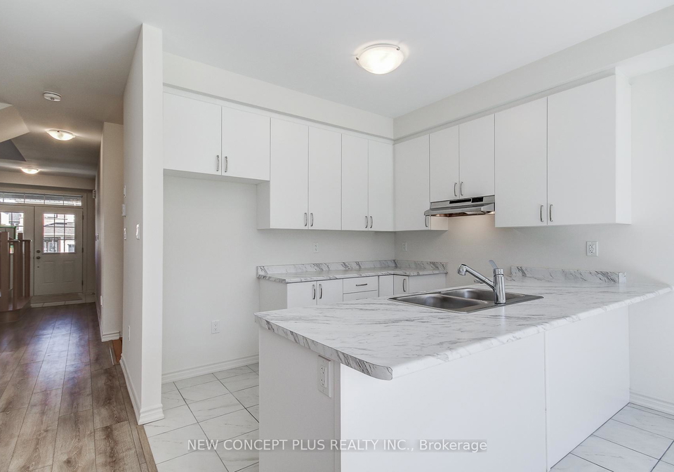 64-prest-way-se-centre-wellington-ontario-x12438774