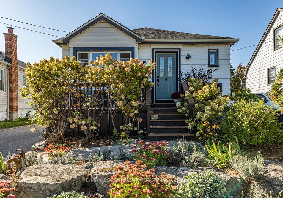 80-east-39th-street-hamilton-ontario-x12438939