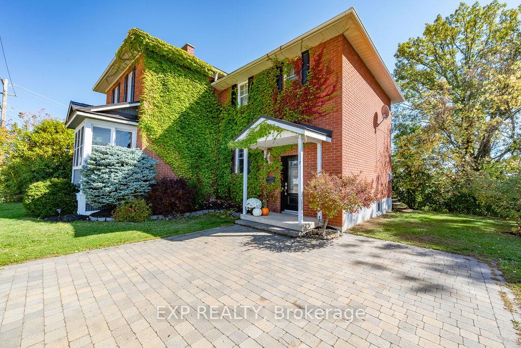 7-hincks-avenue-w-renfrew-ontario-x12439194