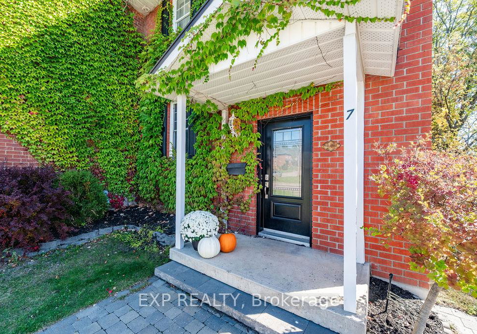 7-hincks-avenue-w-renfrew-ontario-x12439194