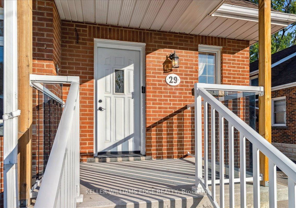 29-east-34th-street-hamilton-ontario-x12439263