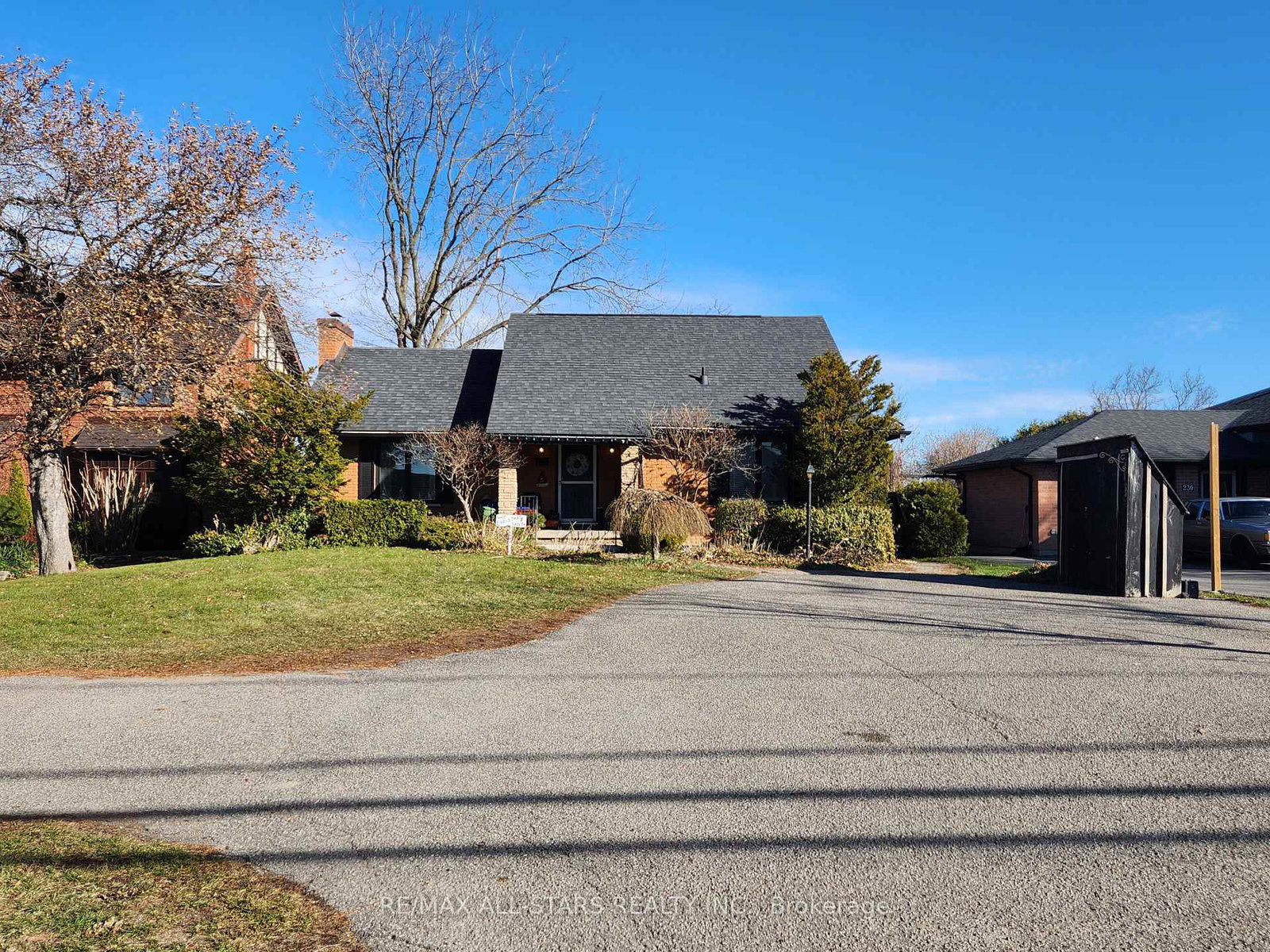 232-angeline-street-n-kawartha-lakes-ontario-x12439304