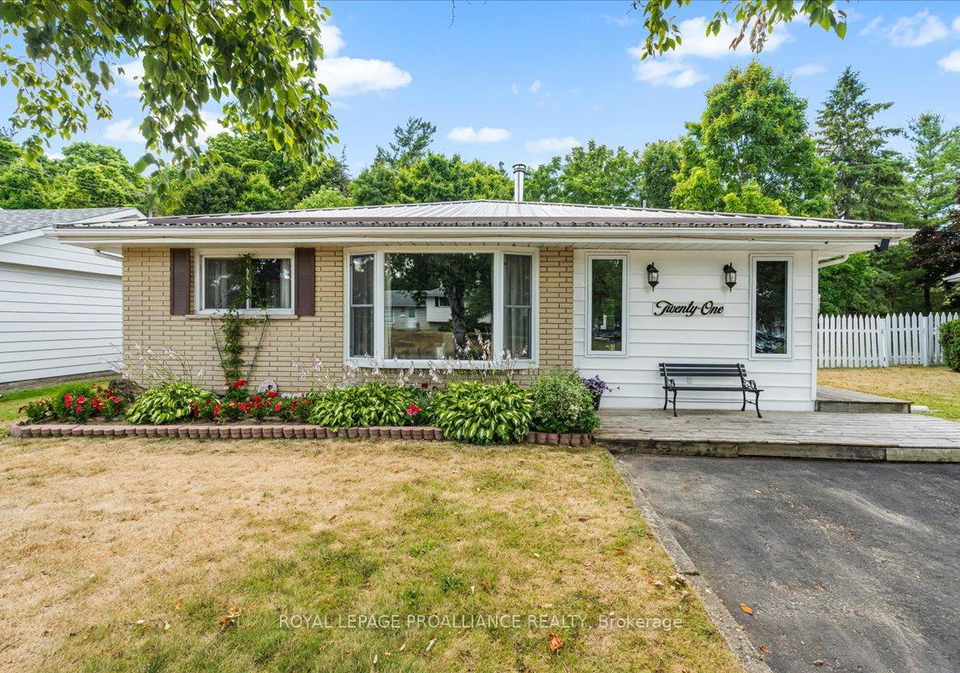 21-coulter-crescent-quinte-west-ontario-x12439649