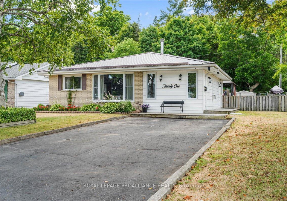 21-coulter-crescent-quinte-west-ontario-x12439649