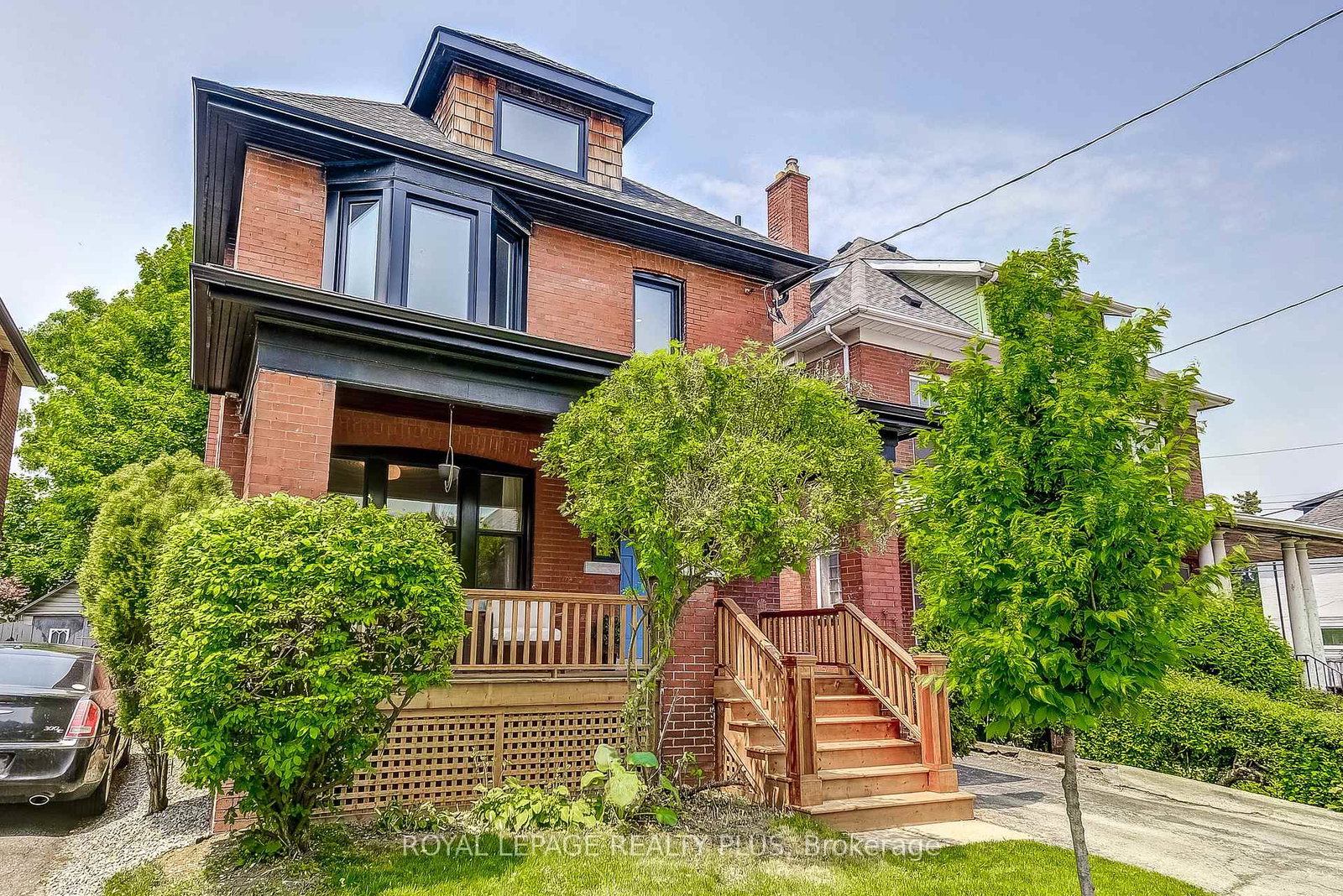 192-s-kensington-avenue-s-hamilton-ontario-x12439664