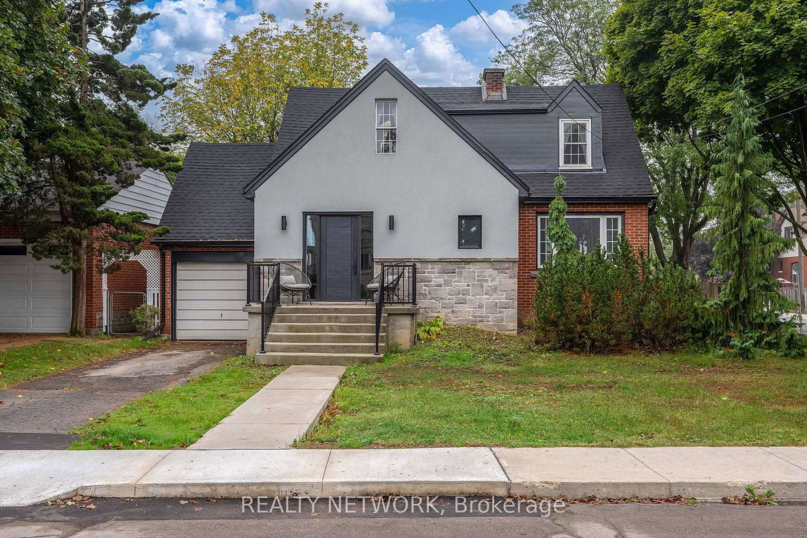 68-mountain-park-avenue-hamilton-ontario-x12439673