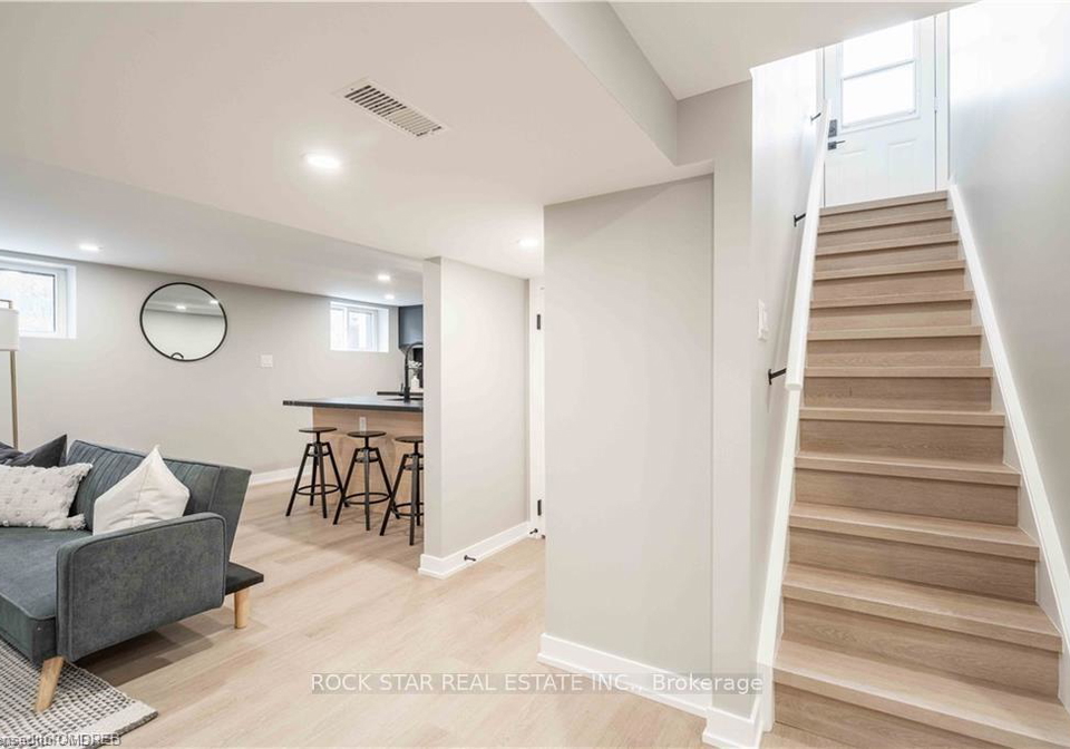 500-upper-gage-avenue-hamilton-ontario-x12439676
