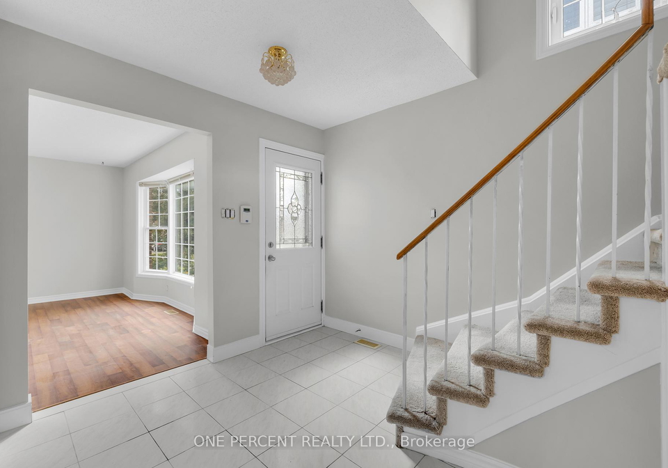 28-chickasaw-crescent-kanata-ontario-x12439832