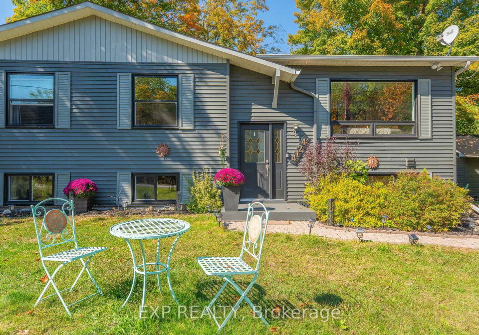 4124-armitage-avenue-ottawa-ontario-x12439851