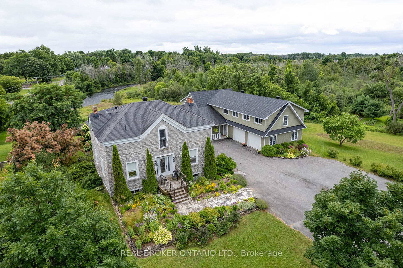 2486-county-road-18-concession-north-grenville-ontario-x12439864