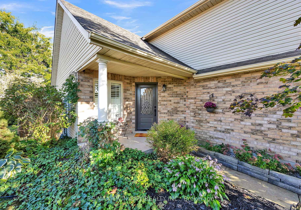 10-joshua-court-blandford-blenheim-ontario-x12439871