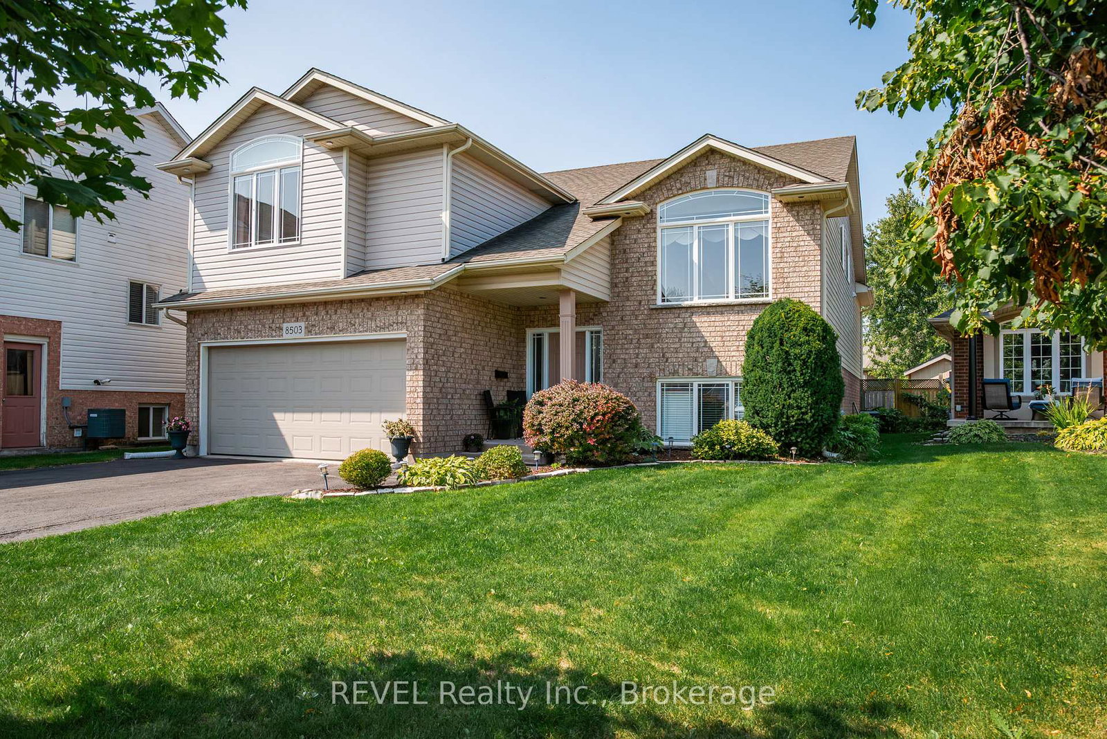 8503-greenfield-crescent-niagara-falls-ontario-x12439879
