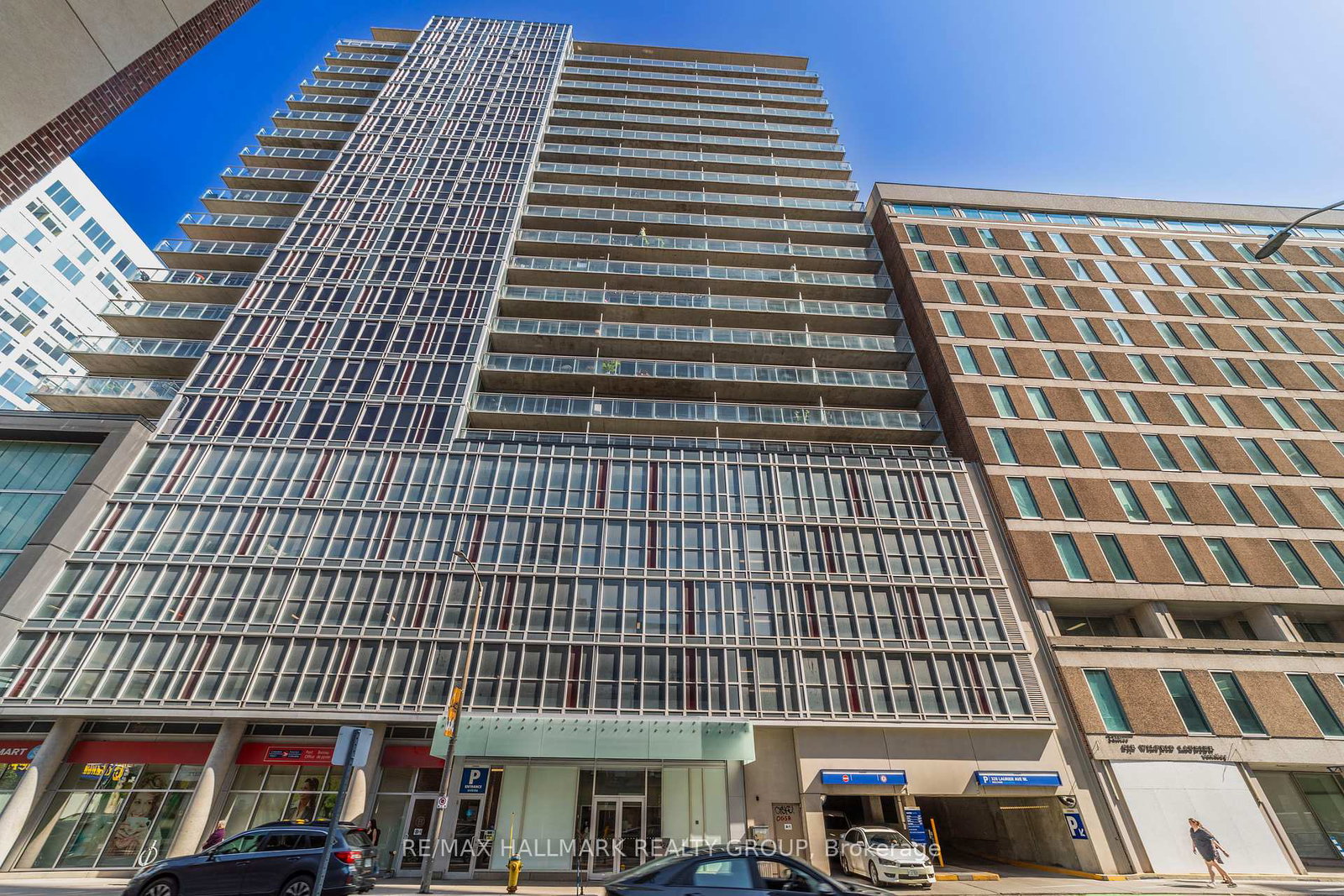 324-laurier-avenue-ottawa-ontario-x12439952