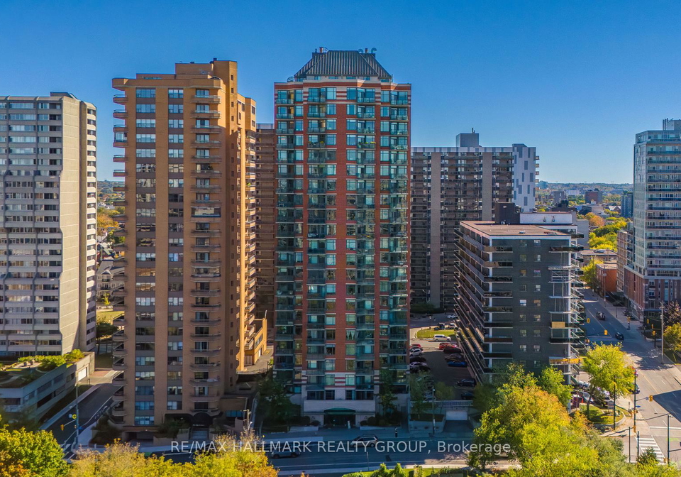 570-laurier-avenue-w-ottawa-ontario-x12439958