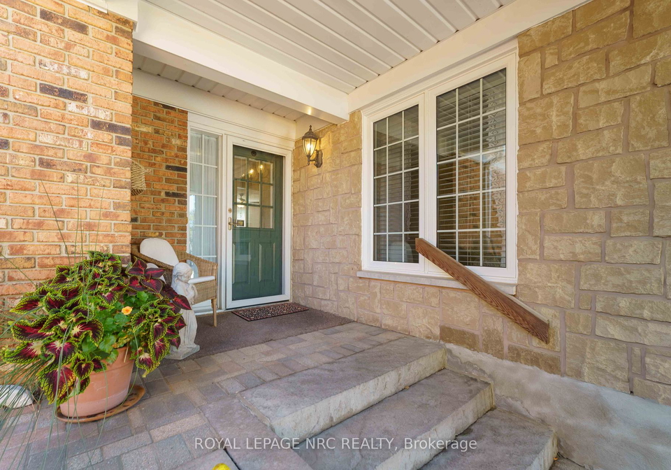 4092-plum-tree-court-lincoln-ontario-x12439963