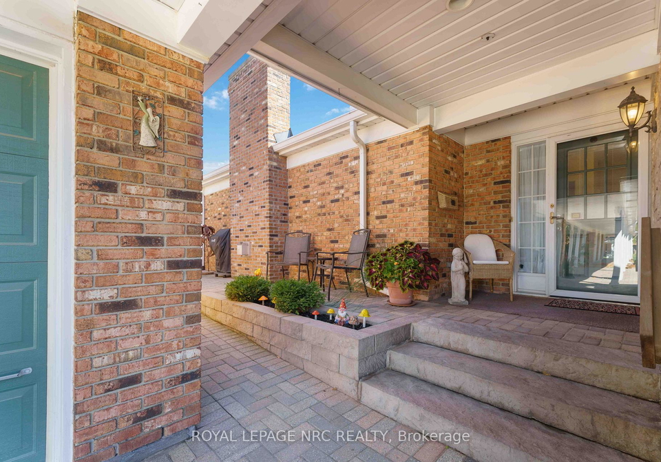 4092-plum-tree-court-lincoln-ontario-x12439963