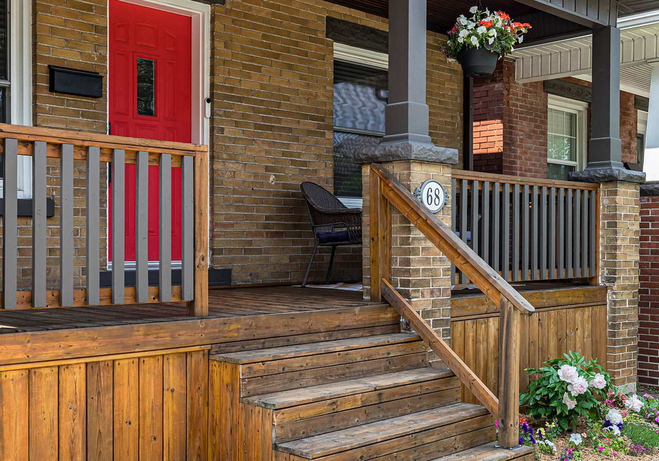 68-graham-avenue-s-hamilton-ontario-x12440000
