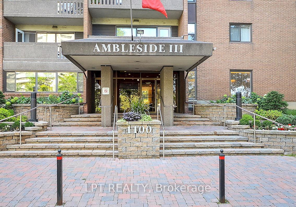 1100-ambleside-drive-ottawa-ontario-x12440205