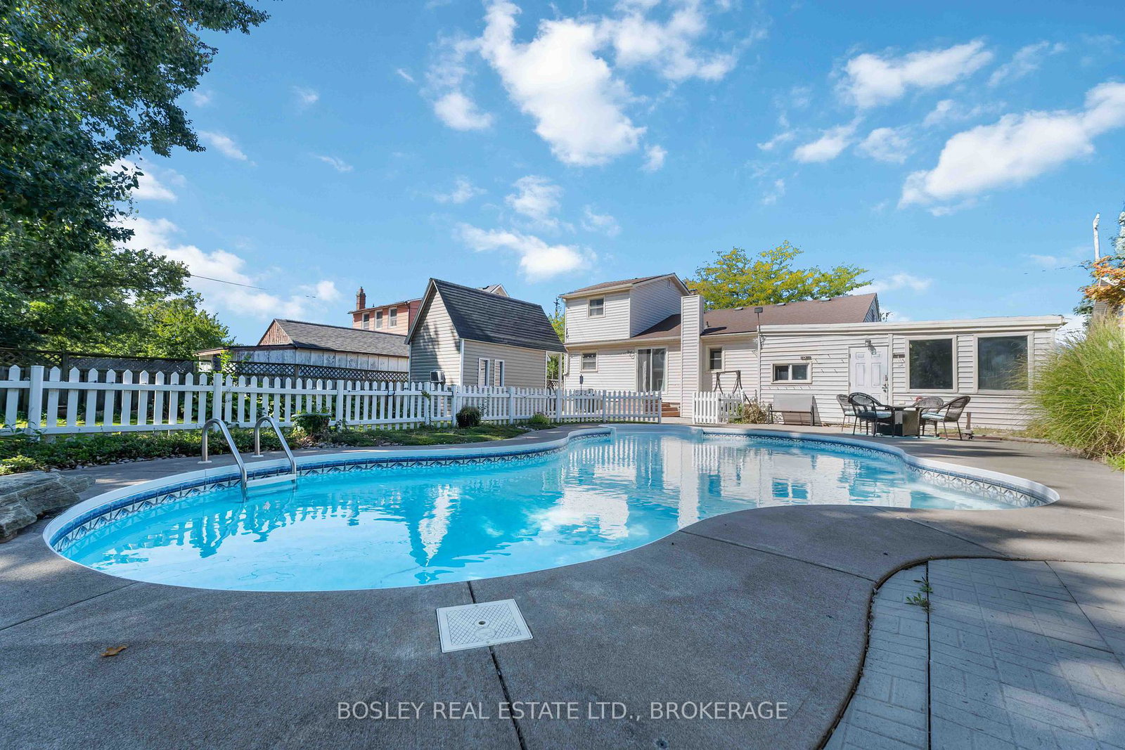301-pelham-road-st-catharines-ontario-x12440313