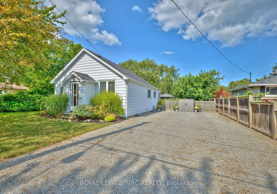 37-cecil-street-st-catharines-ontario-x12440353