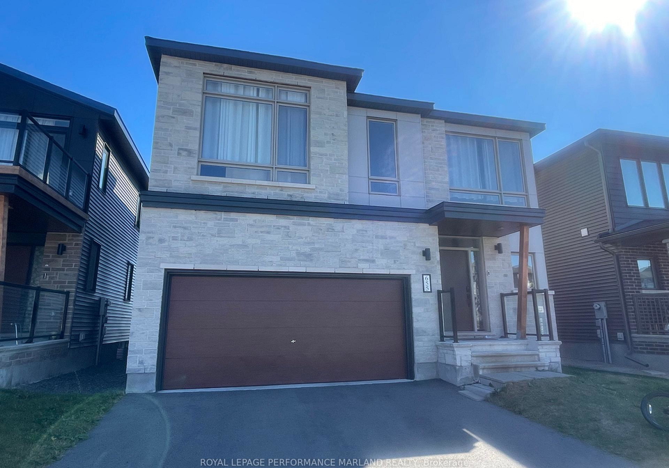 655-fenwick-way-ottawa-ontario-x12440385