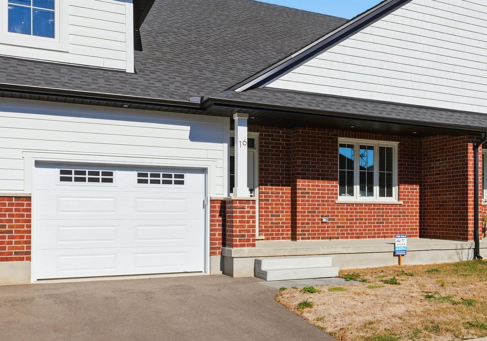175-glengariff-drive-southwold-ontario-x12440390