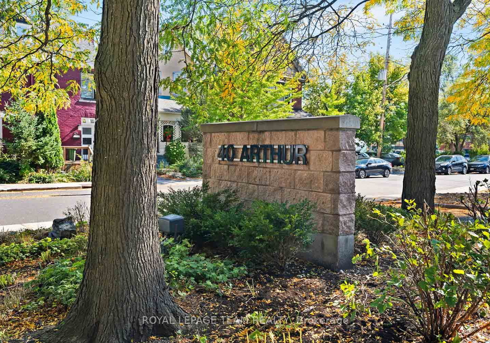 40-arthur-street-ottawa-ontario-x12440465