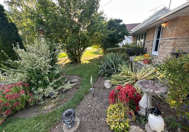 575-front-street-warwick-ontario-x12440491