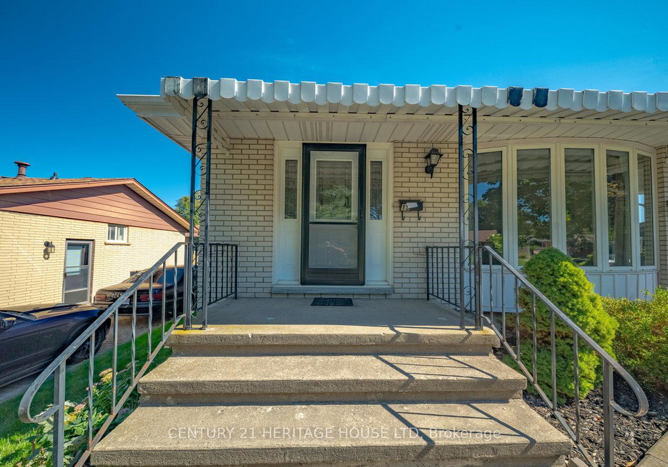 15-acorn-lane-brantford-ontario-x12440508