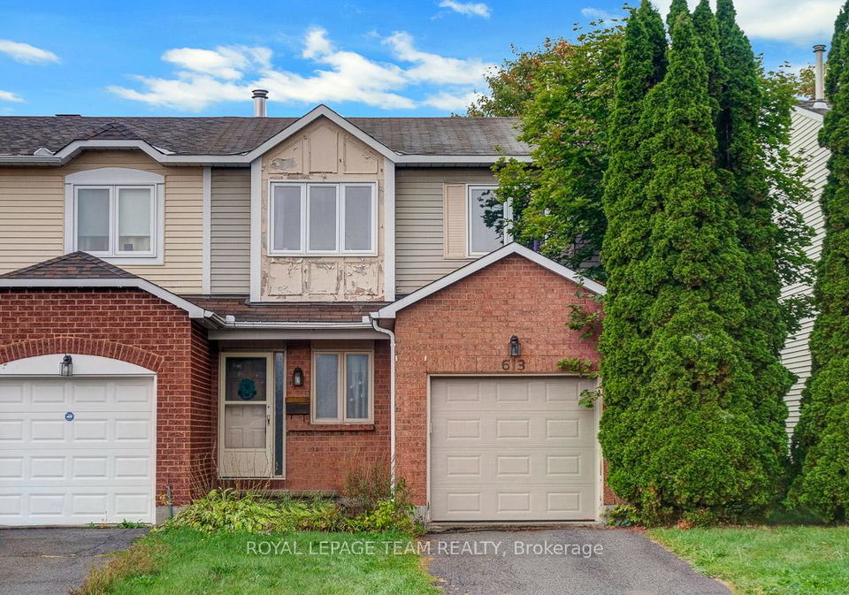 613-latour-crescent-ottawa-ontario-x12440574