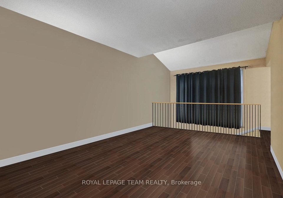 613-latour-crescent-ottawa-ontario-x12440574