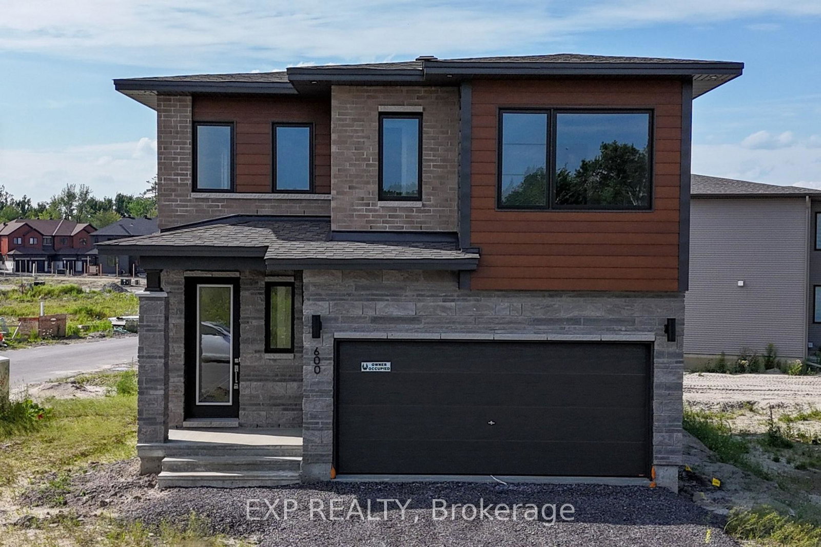 600-paakanaak-avenue-ottawa-ontario-x12440643