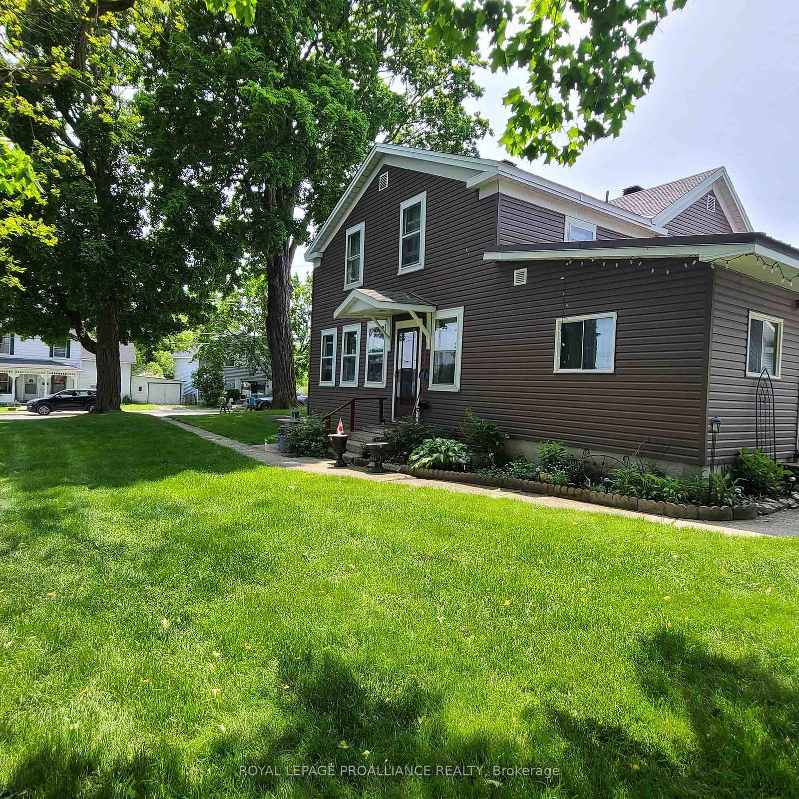 634-henry-street-w-prescott-ontario-x12440678