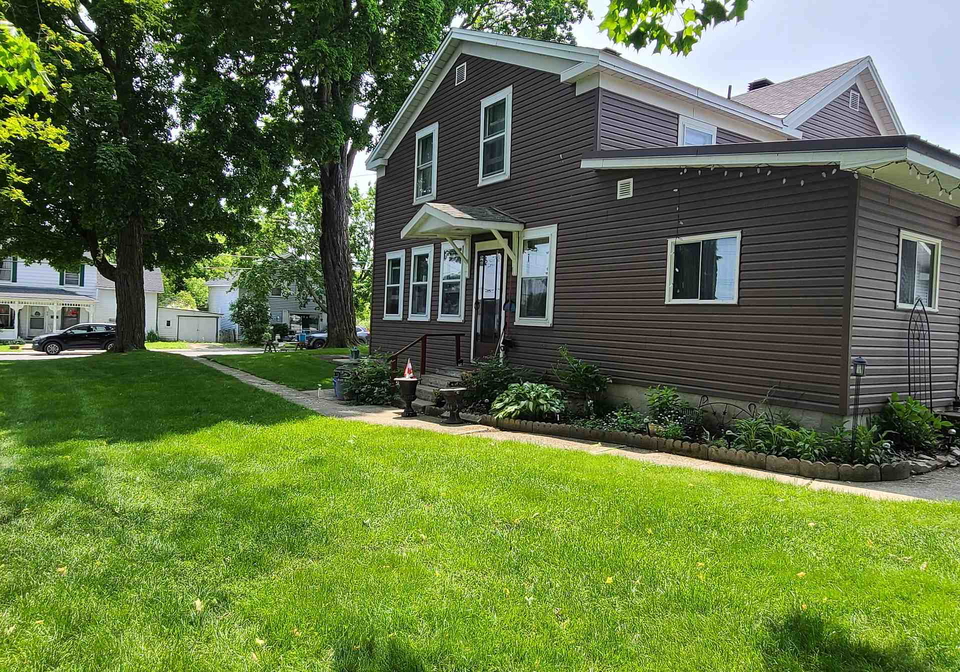 634-henry-street-w-prescott-ontario-x12440678