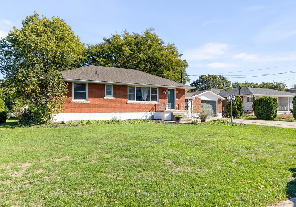 44-west-avenue-hamilton-ontario-x12440753