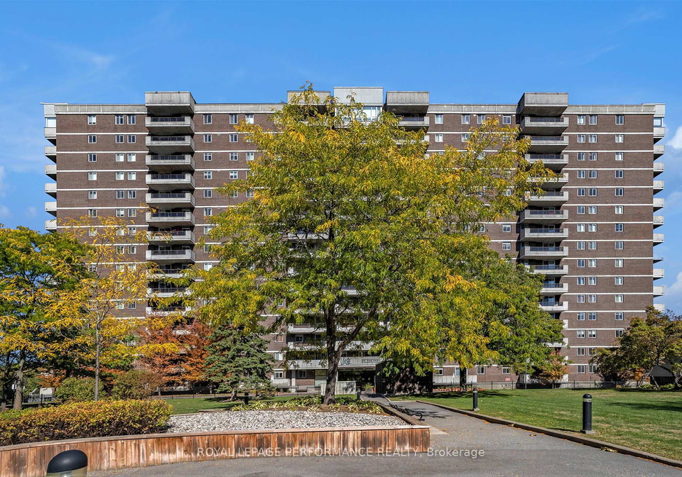 1705-playfair-drive-ottawa-ontario-x12440793