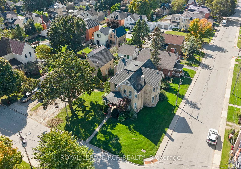152-2nd-avenue-sw-arran-elderslie-ontario-x12440798