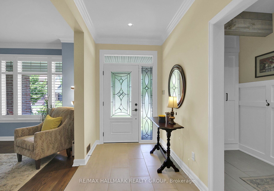 30-oakbriar-crescent-ottawa-ontario-x12440817
