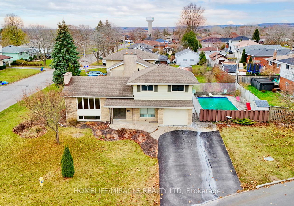 30-patrick-street-quinte-west-ontario-x12440884