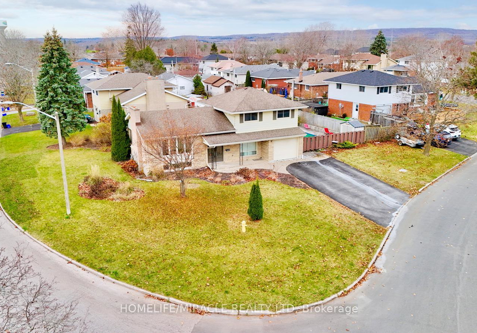 30-patrick-street-quinte-west-ontario-x12440884