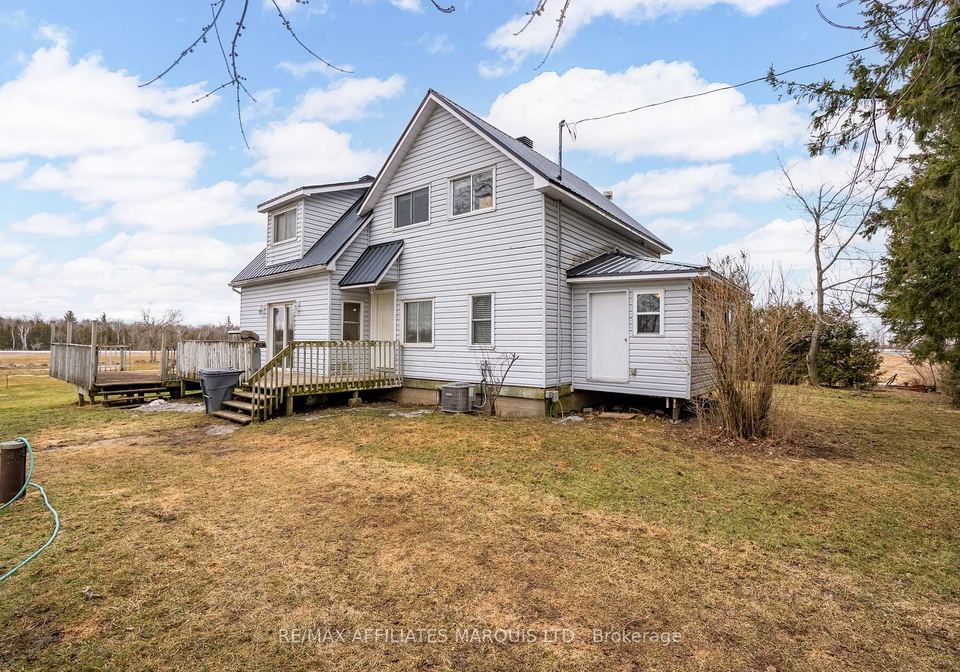 16172-rush-city-road-north-stormont-ontario-x12441189