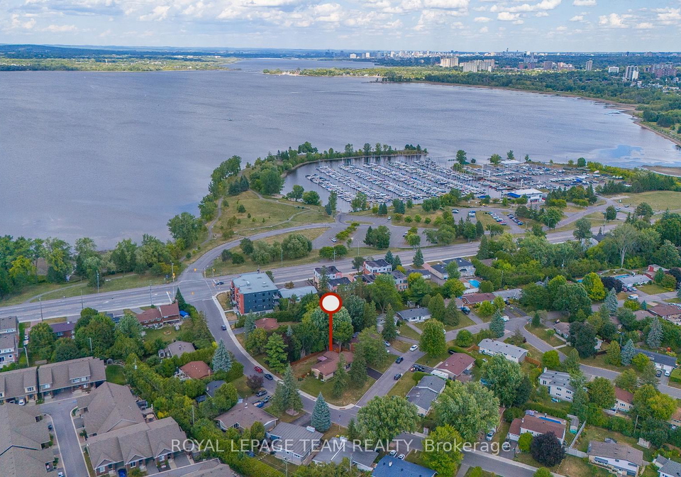 1-stillwater-drive-ottawa-ontario-x12441339