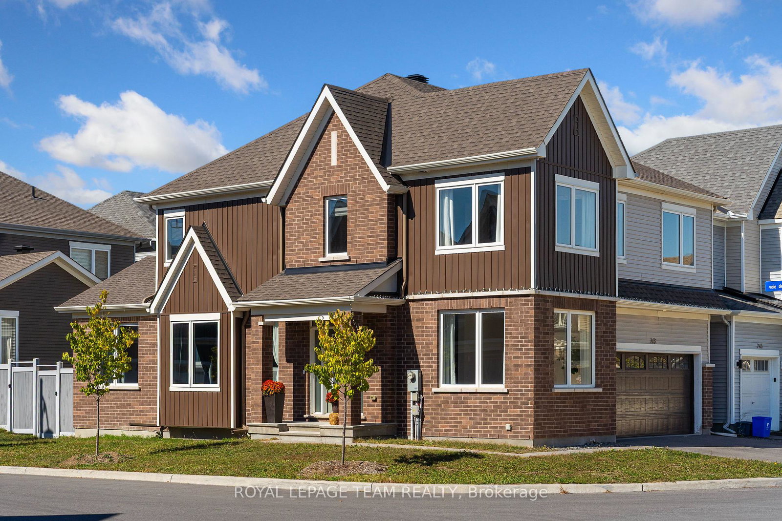743-vennecy-terrace-ottawa-ontario-x12441343
