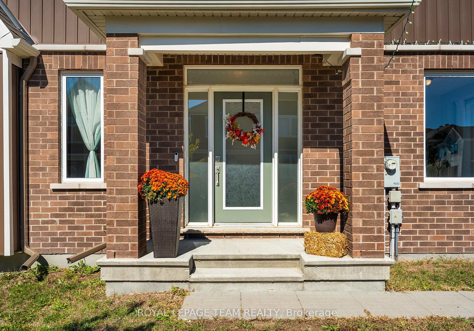 743-vennecy-terrace-ottawa-ontario-x12441343