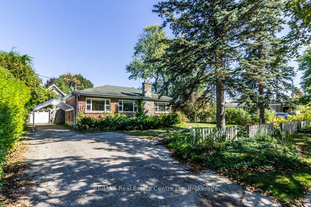 11-riverview-drive-guelph-ontario-x12441367